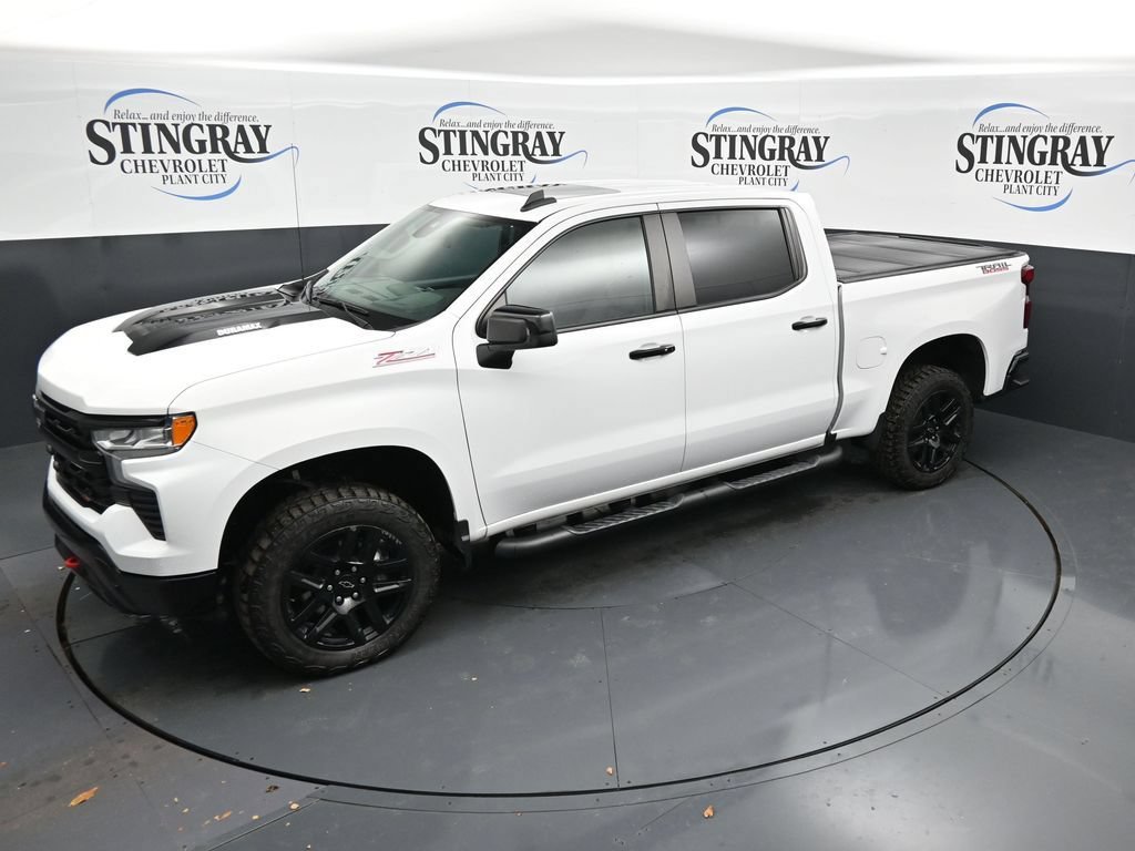 Used 2024 Chevrolet Silverado 1500 LT Trail Boss w/ Convenience Package II AWD/4WD image 20