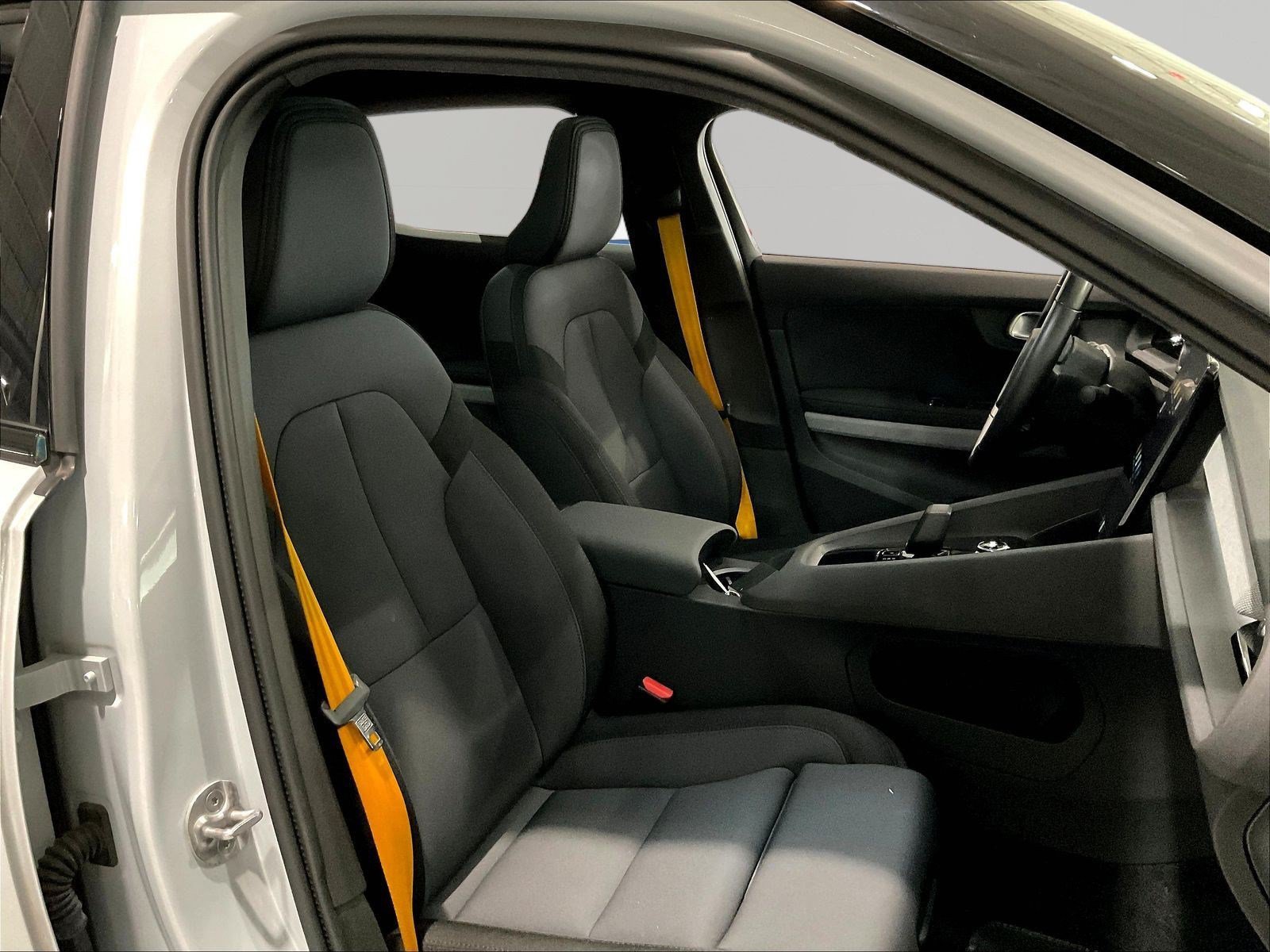 Used 2023 Polestar Polestar 2 w/ Pilot Pack AWD/4WD image 29