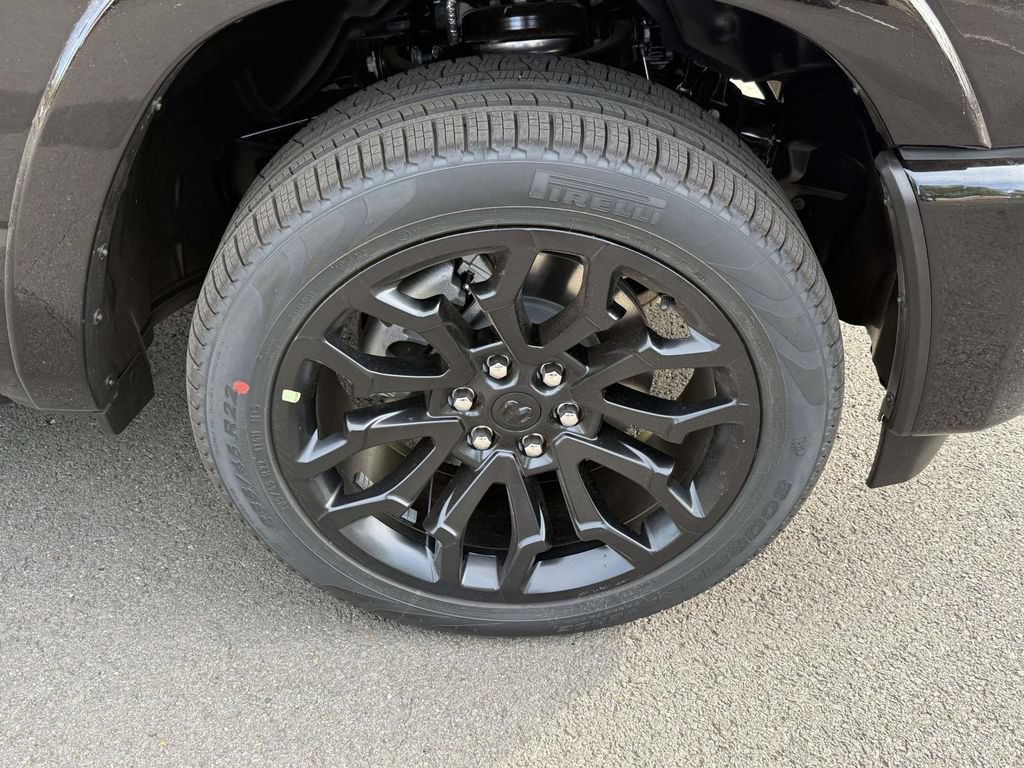 New 2026 RAM 1500 Limited AWD/4WD image 12