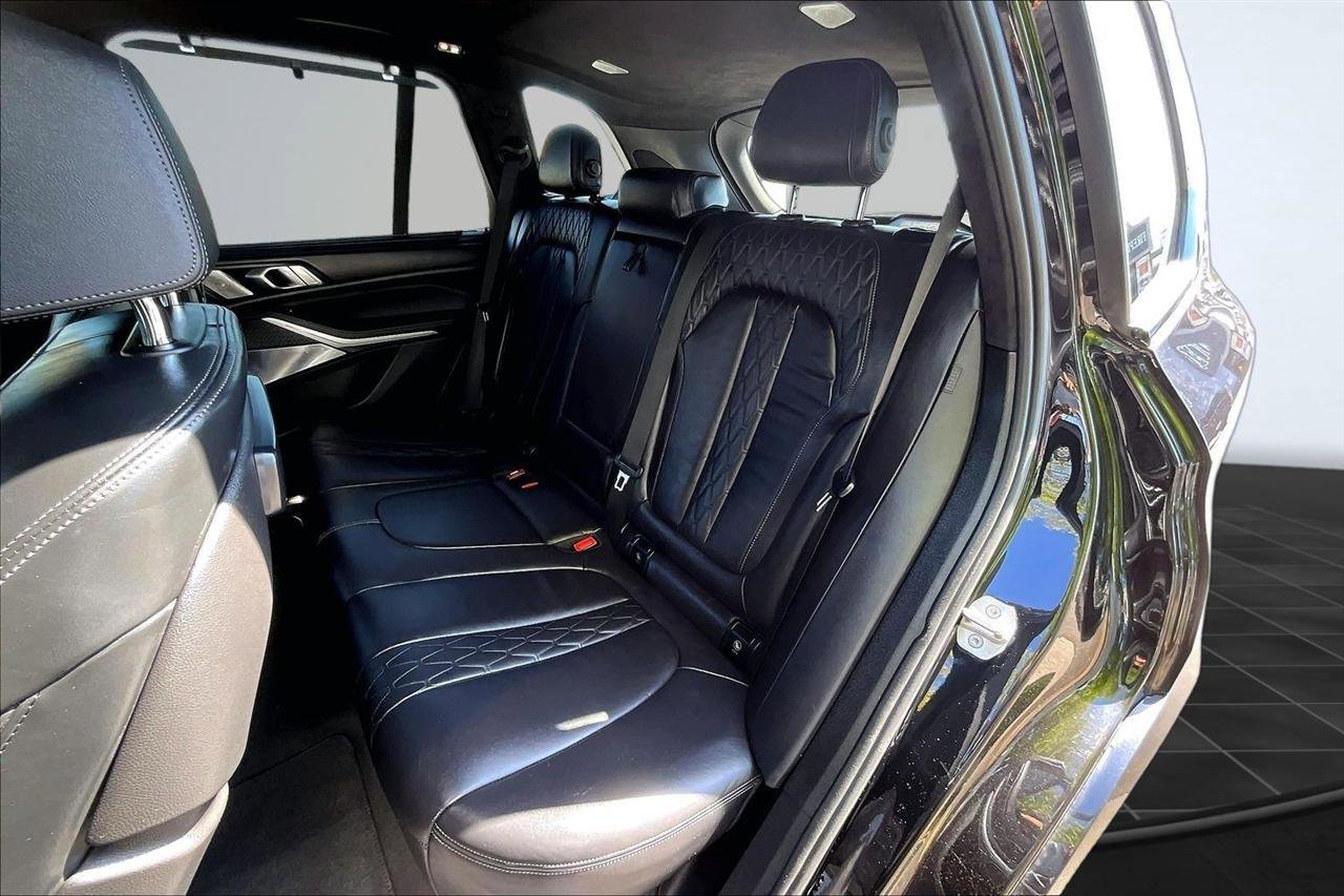 Used 2020 BMW X5 M50i w/ Executive Package AWD/4WD image 22