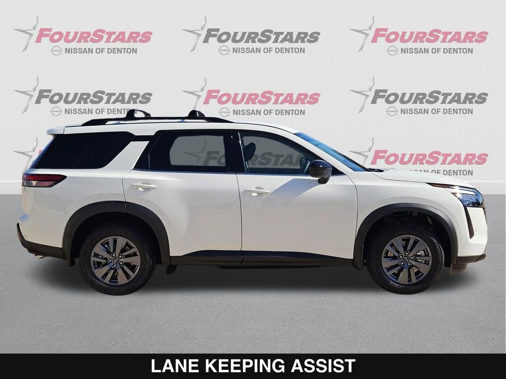 New 2026 Nissan Pathfinder SV image 3