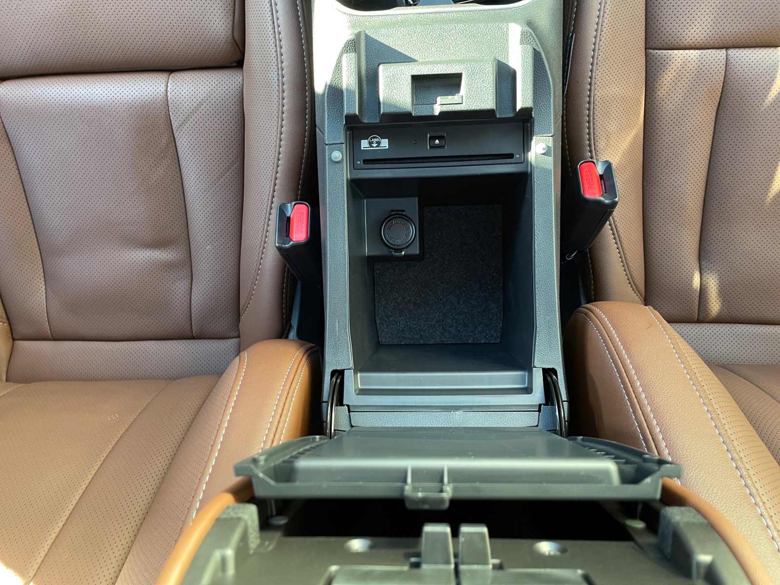 Used 2025 Subaru Outback Touring image 28