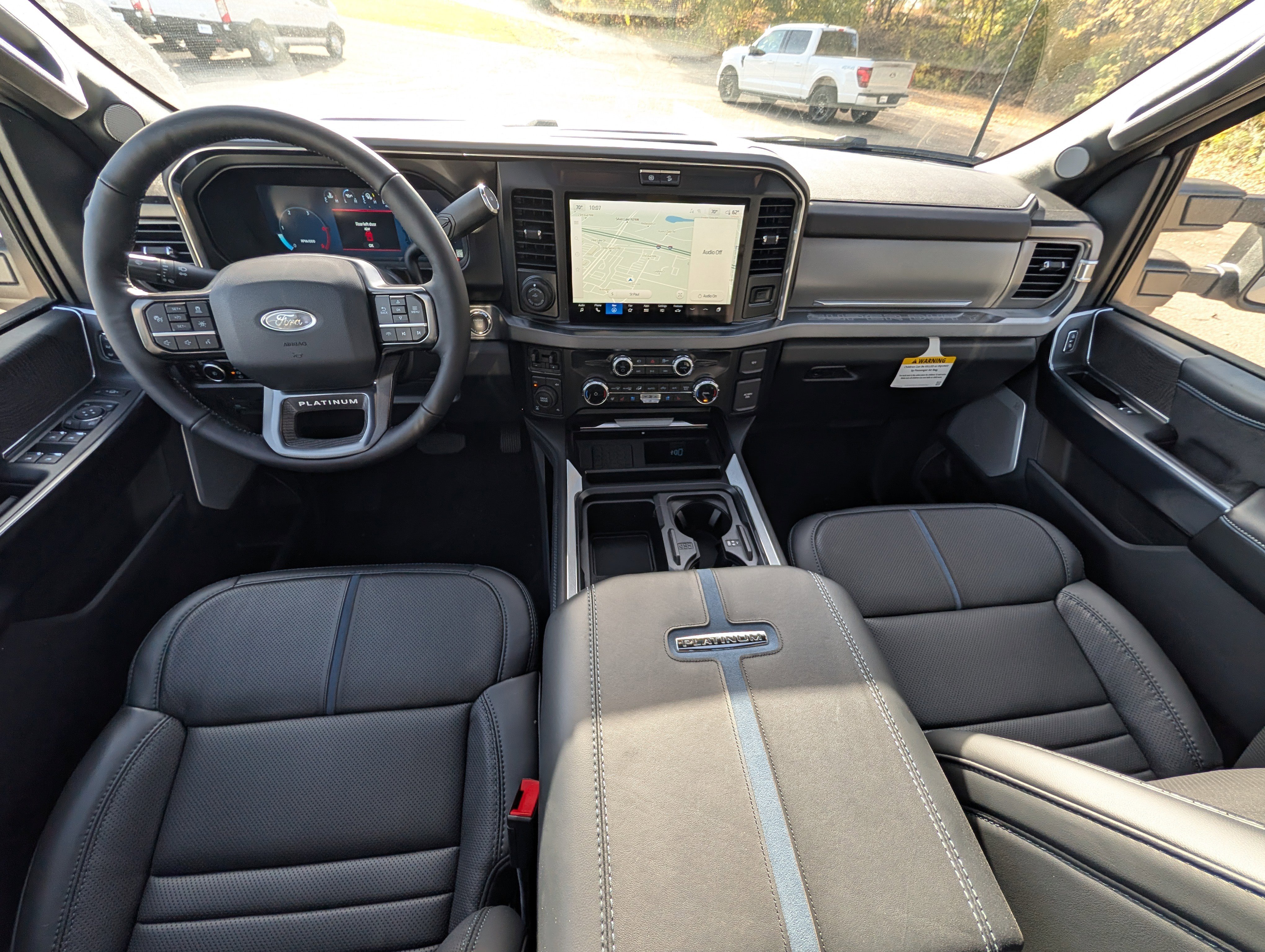 New 2025 Ford F350 Platinum w/ FX4 Off-Road Package image 8