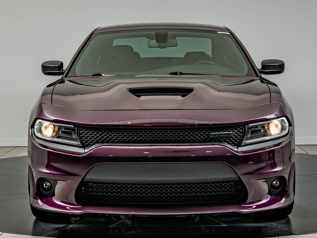 Used 2022 Dodge Charger R/T w/ Blacktop Package RWD image 2