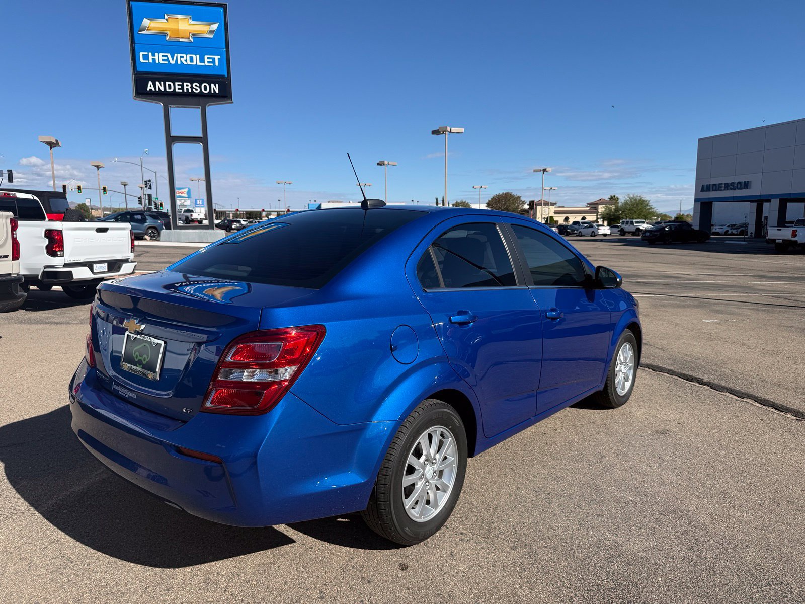 Certified 2020 Chevrolet Sonic LT FWD image 5