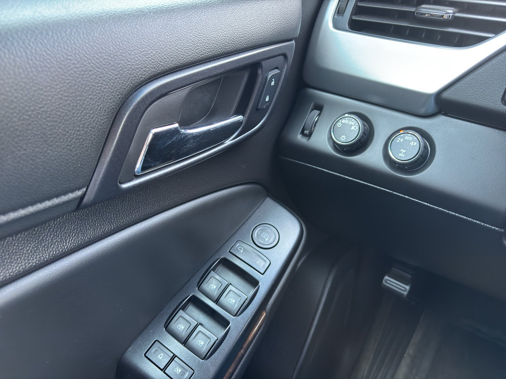 Used 2016 Chevrolet Tahoe LS AWD/4WD image 23