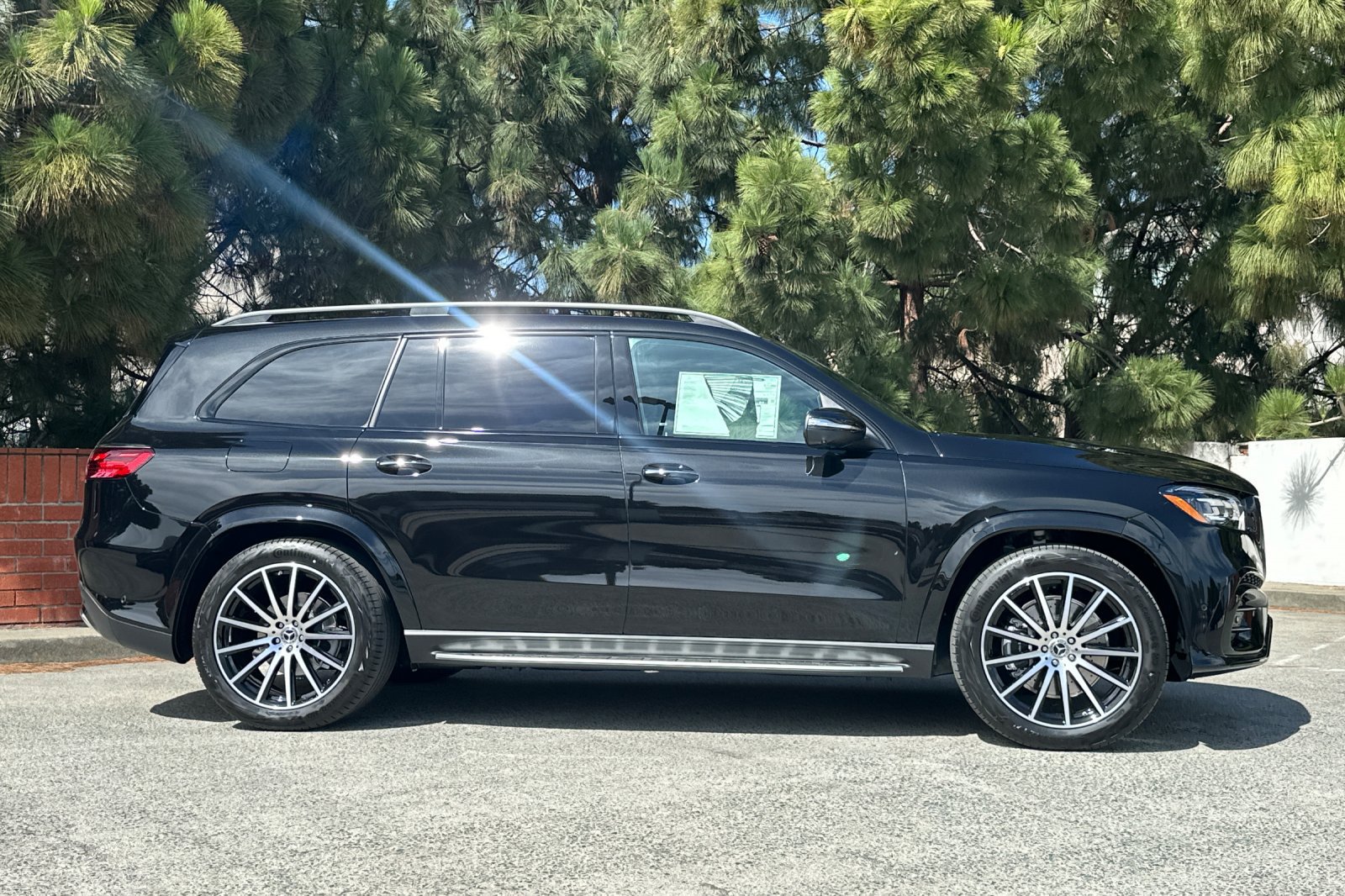 New 2026 Mercedes-Benz GLS 580 4MATIC image 3