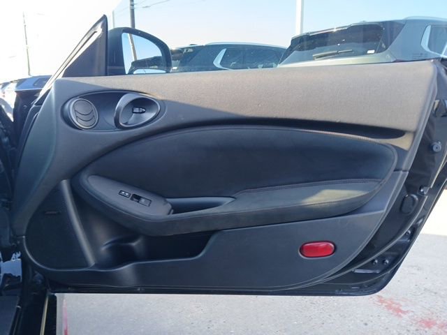 Used 2016 Nissan 370Z NISMO image 9