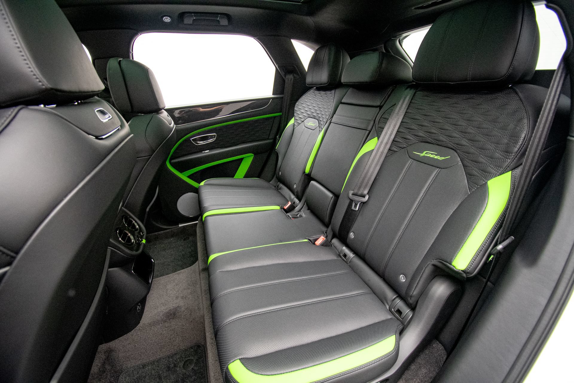 New 2026 Bentley Bentayga Speed AWD/4WD image 34
