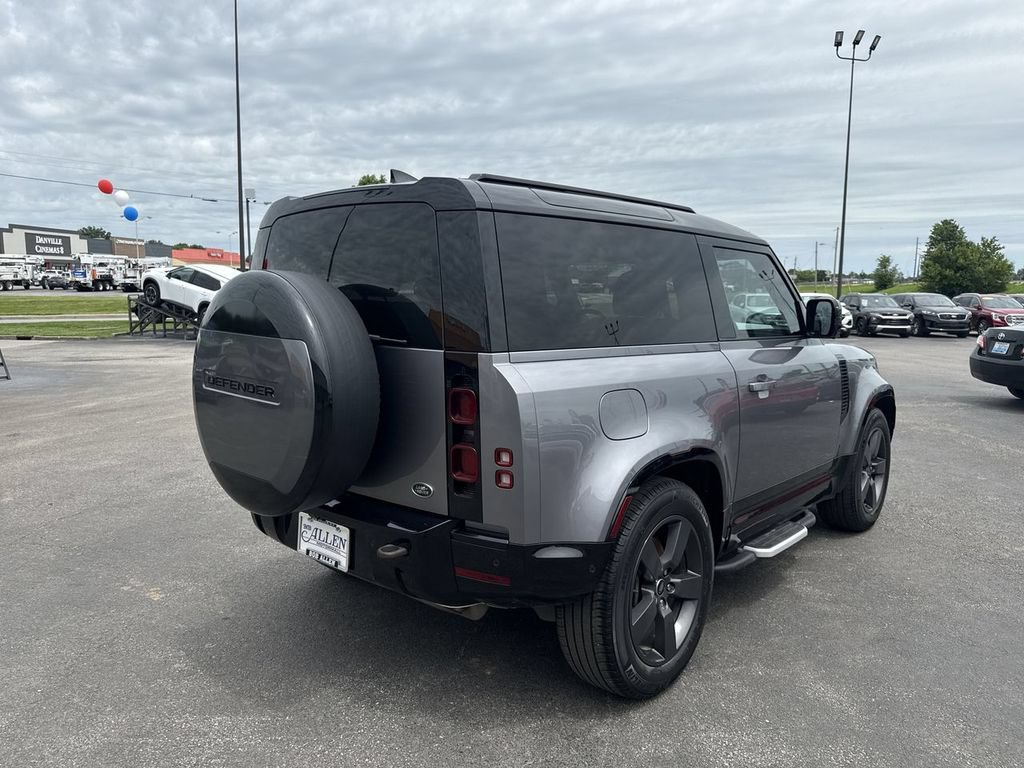 Used 2023 Land Rover Defender 90 X-Dynamic SE AWD/4WD image 13