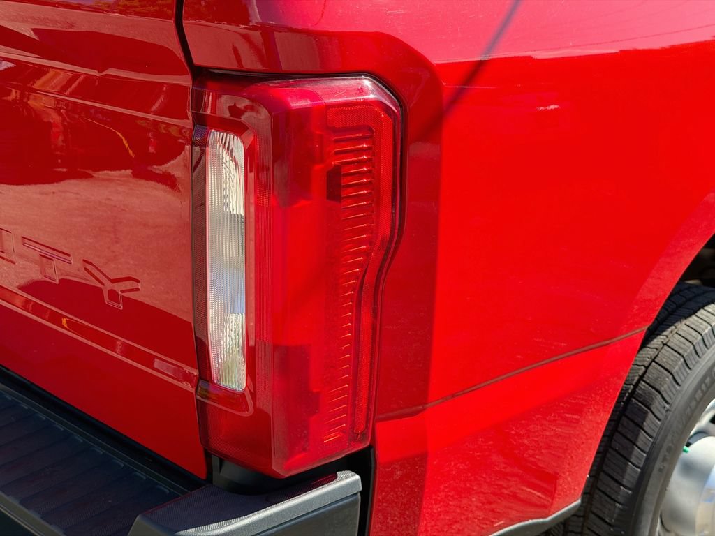 Used 2024 Ford F350 XL RWD image 27