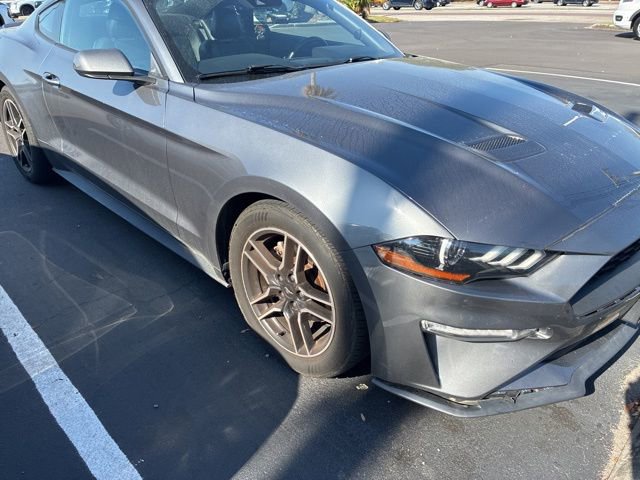 Used 2021 Ford Mustang Premium image 4