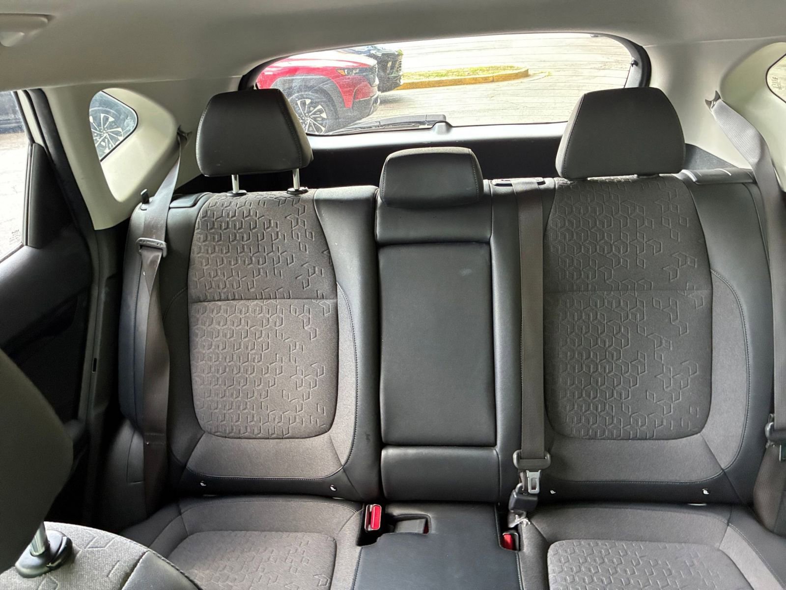 Used 2025 Kia Seltos S FWD image 40