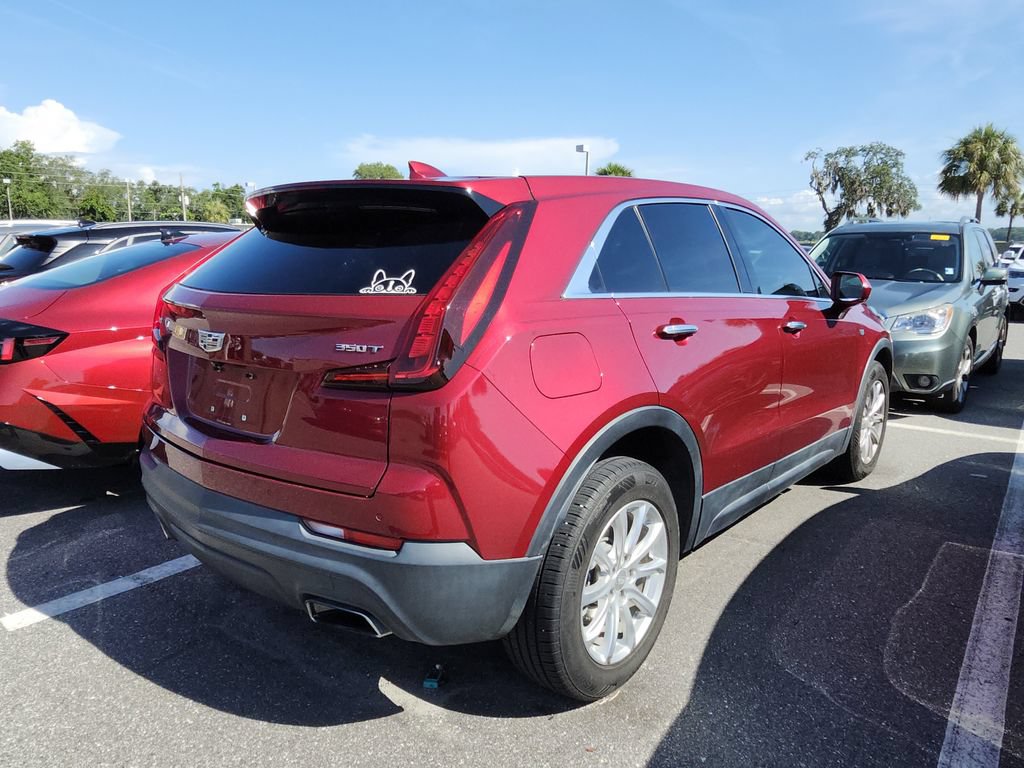 Used 2020 Cadillac XT4 Luxury FWD image 2