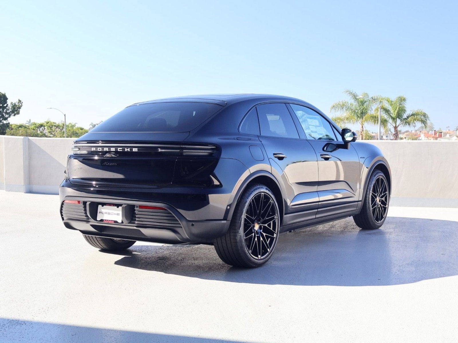 New 2026 Porsche Macan Electric image 9