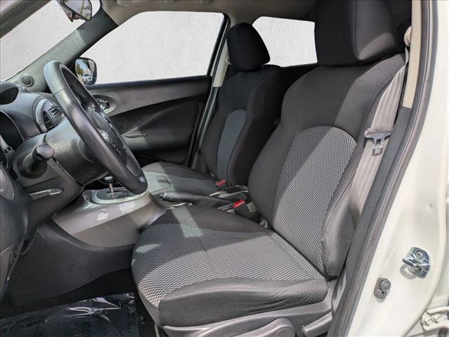 Used 2016 Nissan Juke S FWD image 15