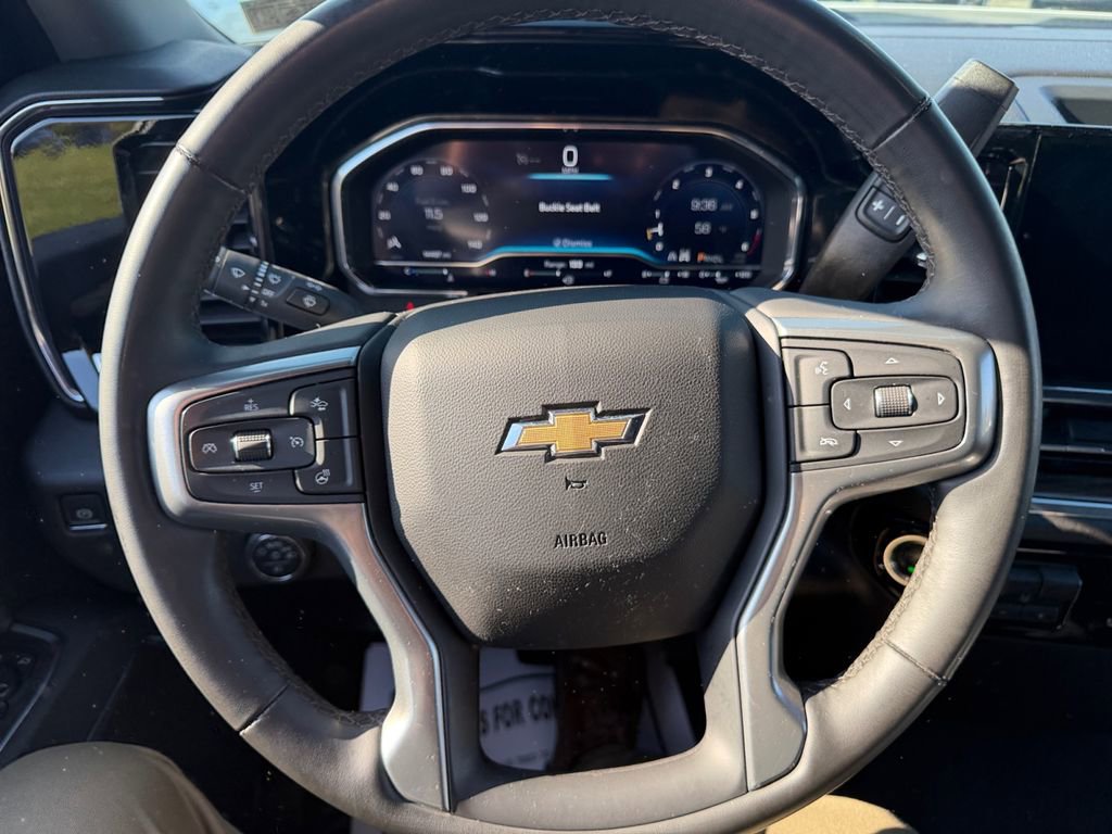 Certified 2025 Chevrolet Silverado 2500 LT w/ Convenience Package AWD/4WD image 15