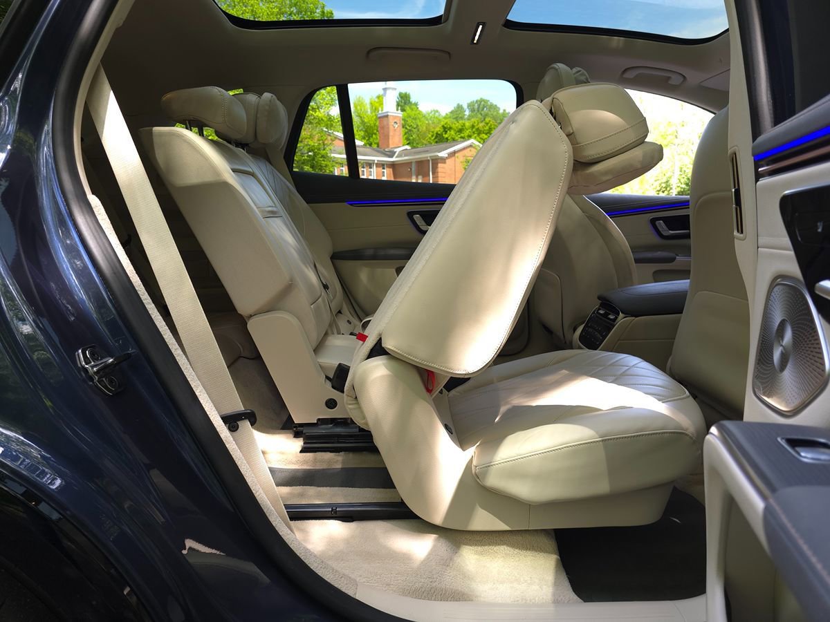 Used 2023 Mercedes-Benz EQS 580 4MATIC SUV image 21