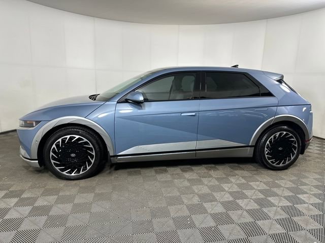 Used 2023 Hyundai Ioniq 5 Limited image 6