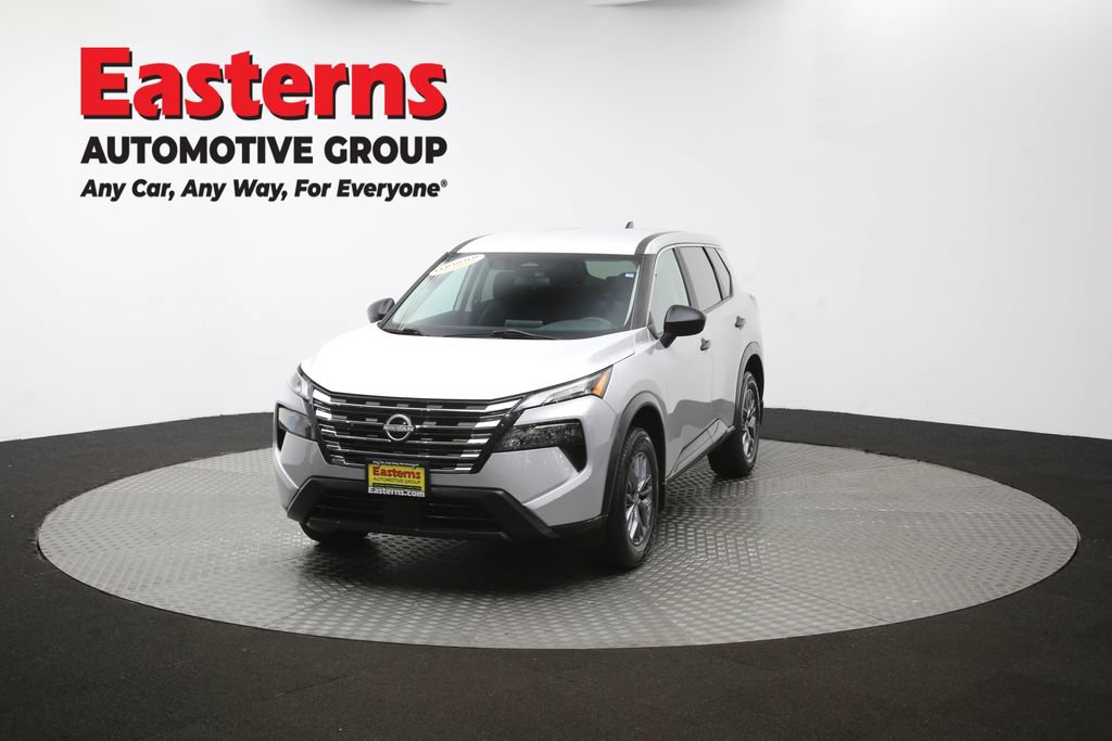 Used 2024 Nissan Rogue S AWD/4WD image 55