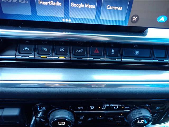 Used 2025 Chevrolet Silverado 1500 High Country AWD/4WD image 19