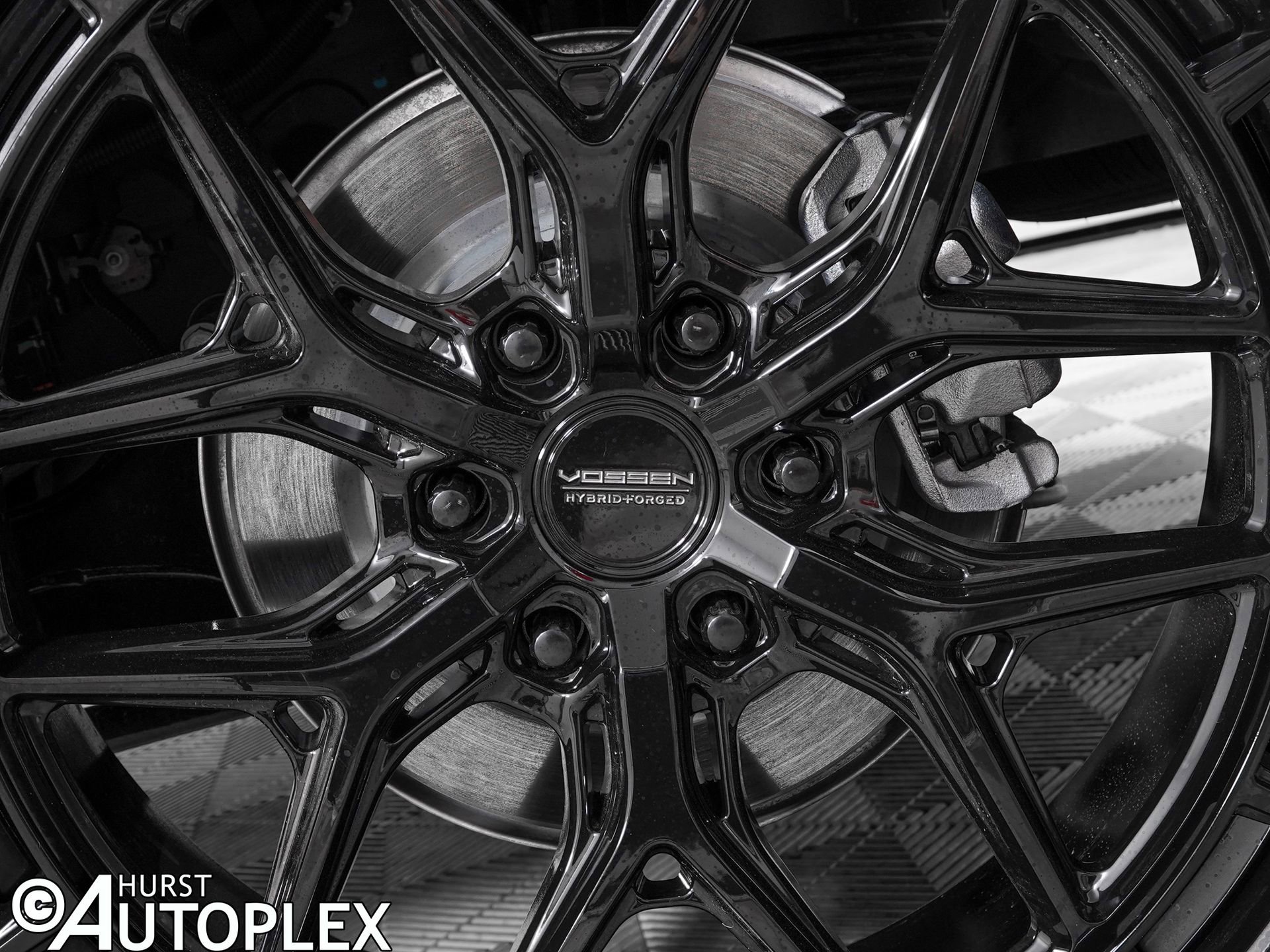 Used 2026 GMC Yukon AT4 Ultimate w/ LPO, Floor Liner Package AWD/4WD image 36