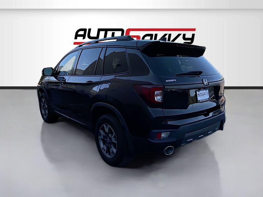 Used 2023 Honda Passport TrailSport image 5