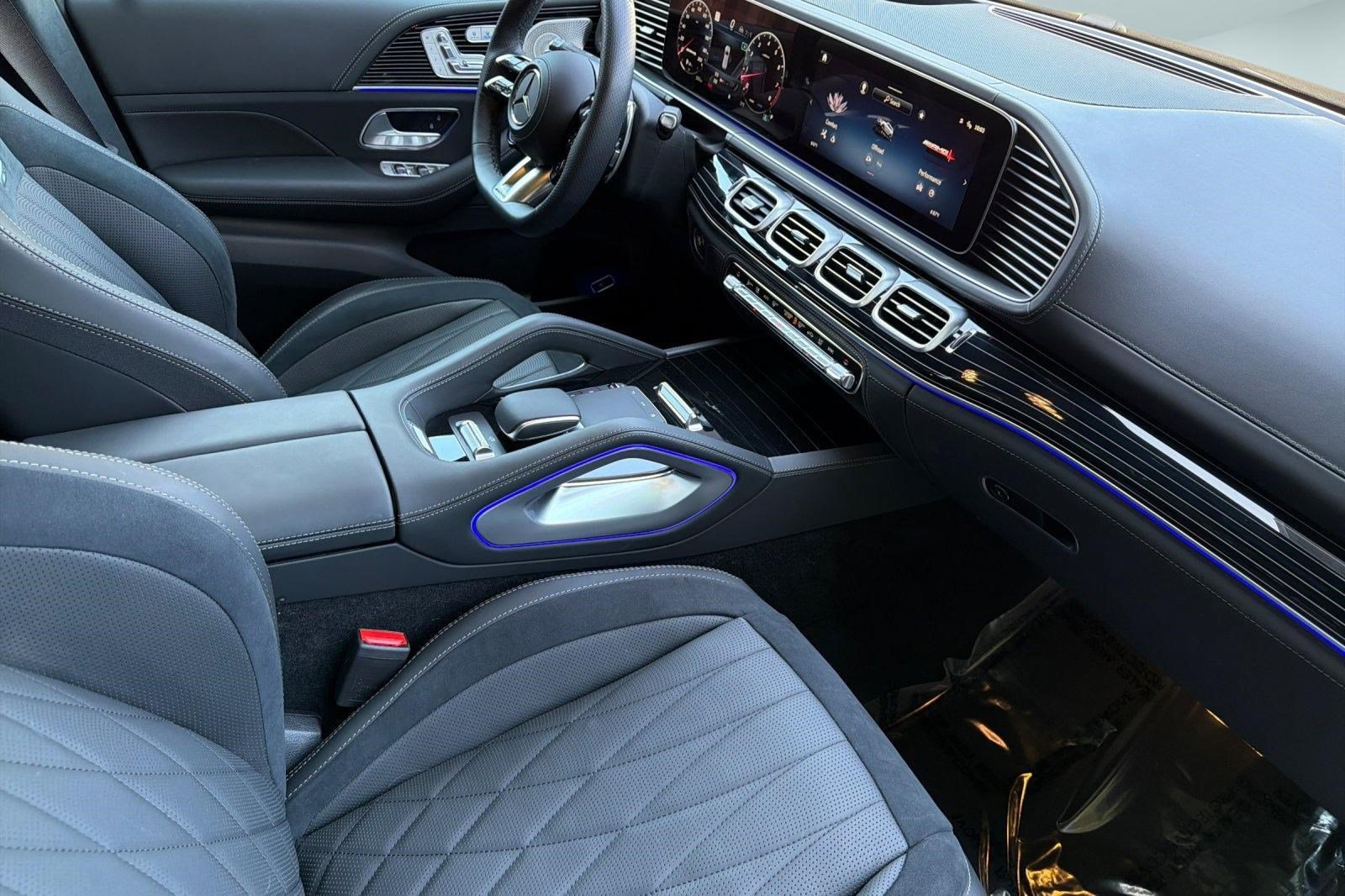 Used 2026 Mercedes-Benz GLS 63 AMG 4MATIC image 36