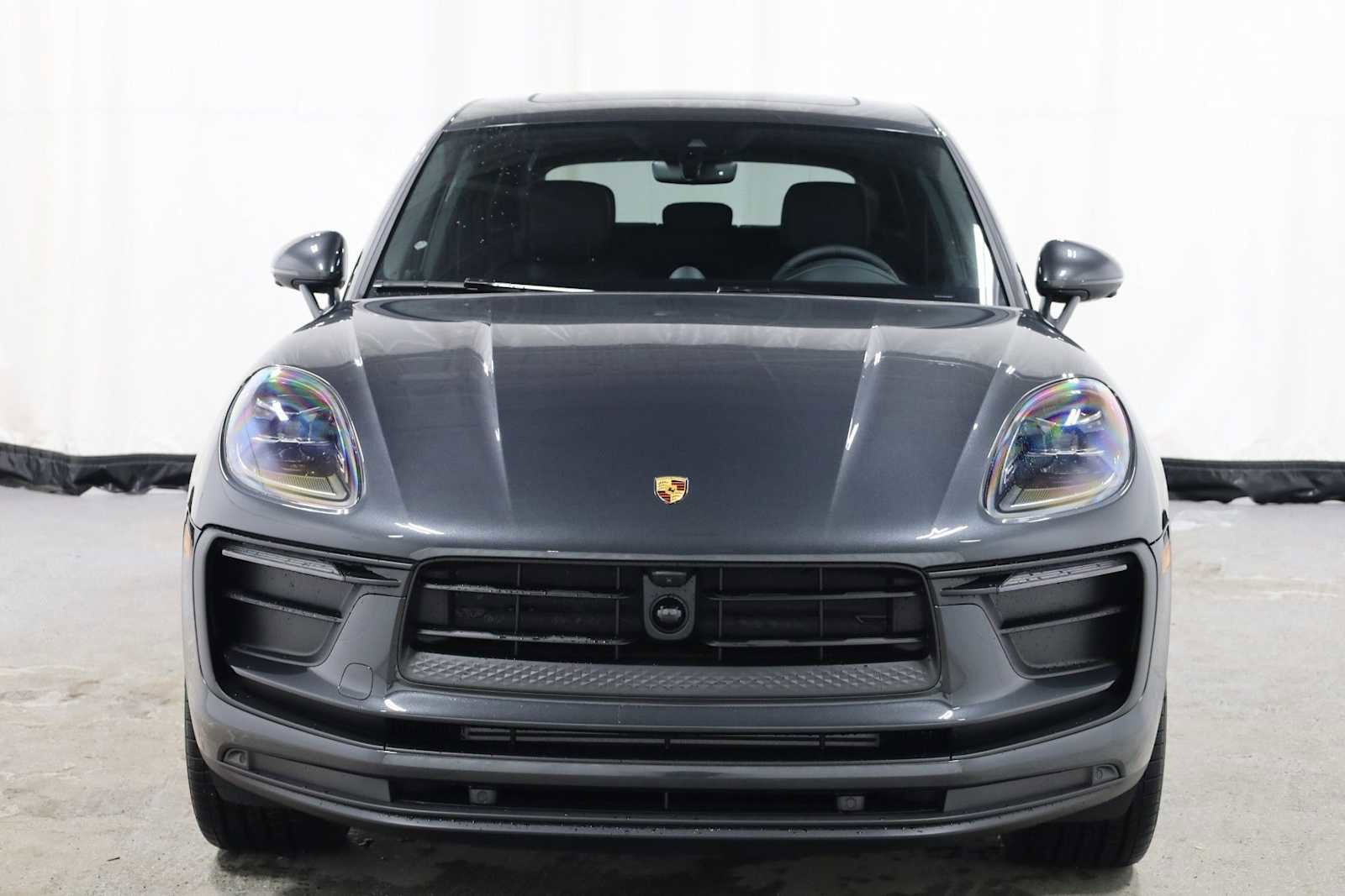 New 2026 Porsche Macan image 14