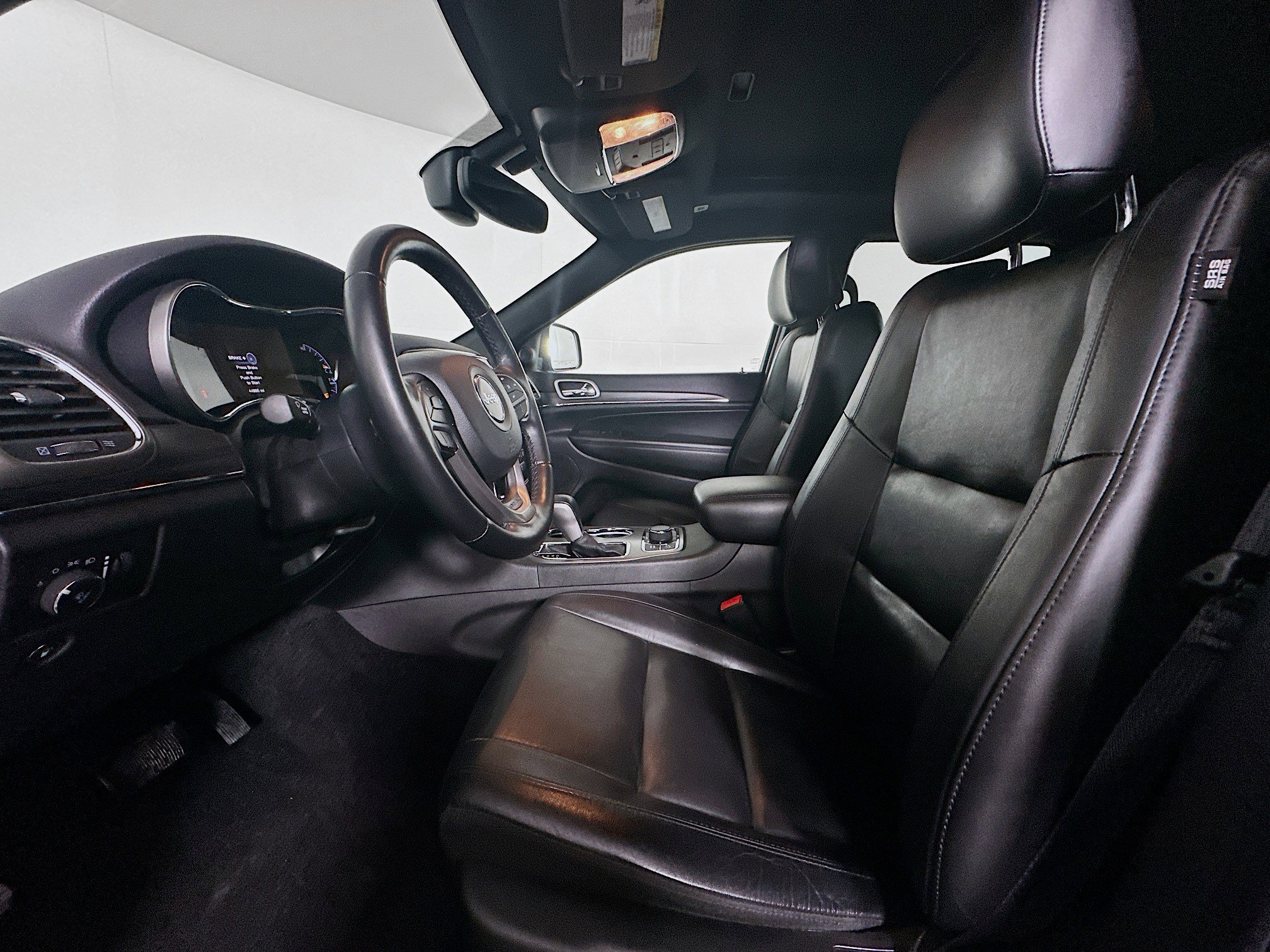 Used 2022 Jeep Grand Cherokee Limited image 13