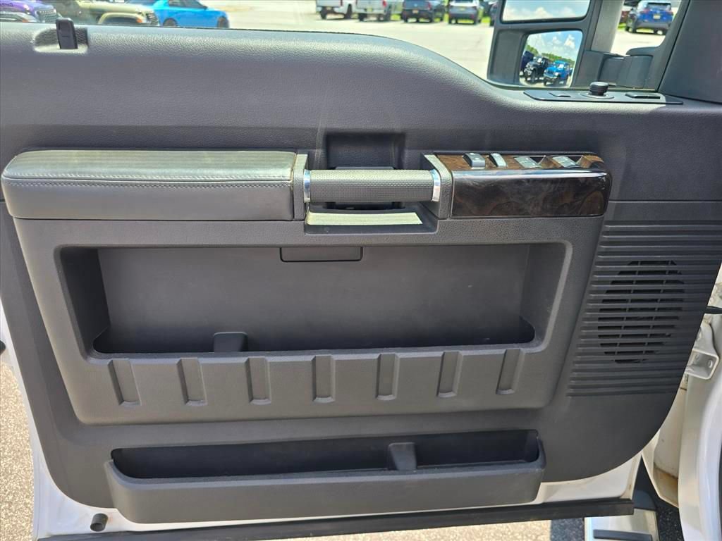 Used 2015 Ford F250 Platinum AWD/4WD image 9