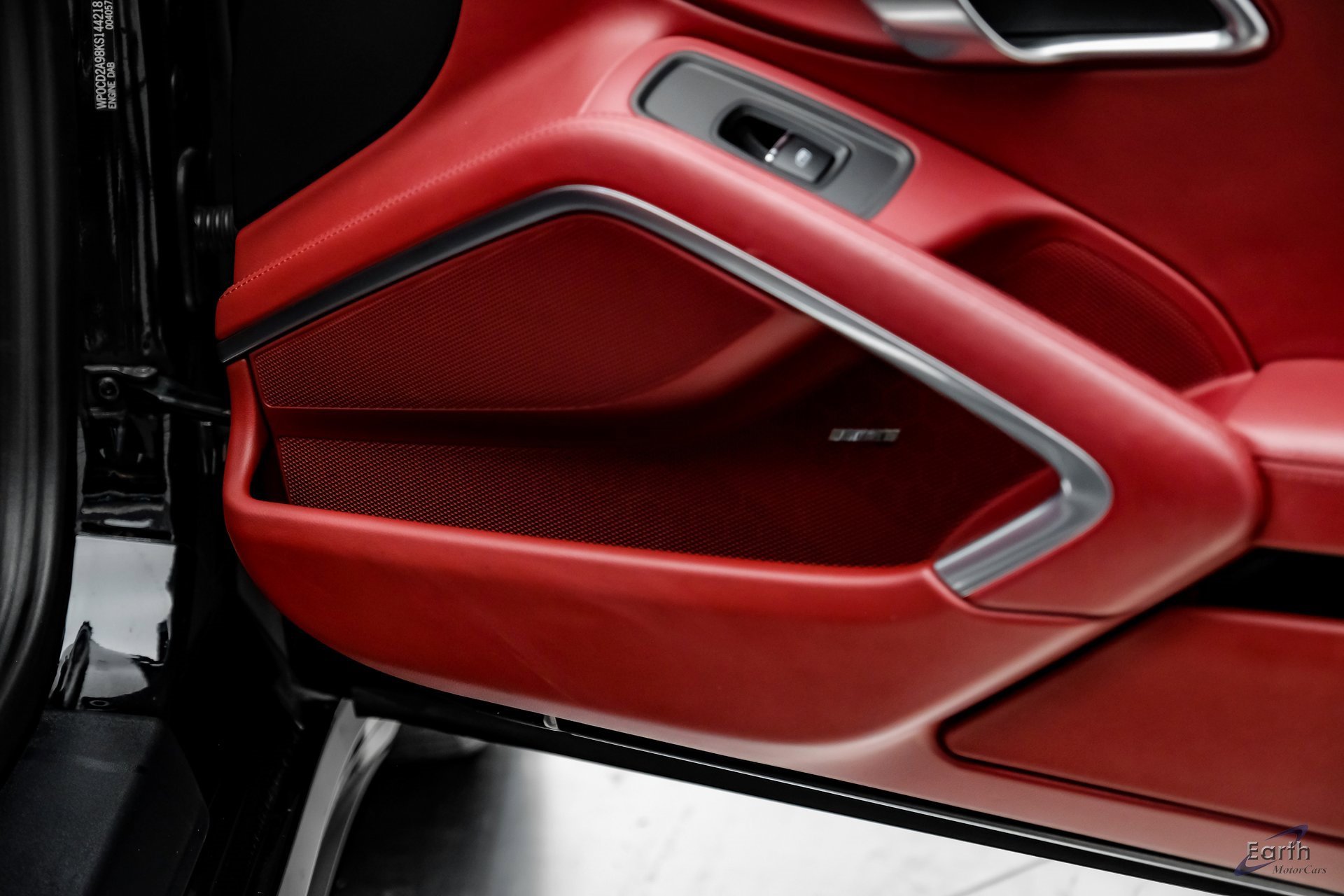 Used 2019 Porsche 911 Turbo image 82