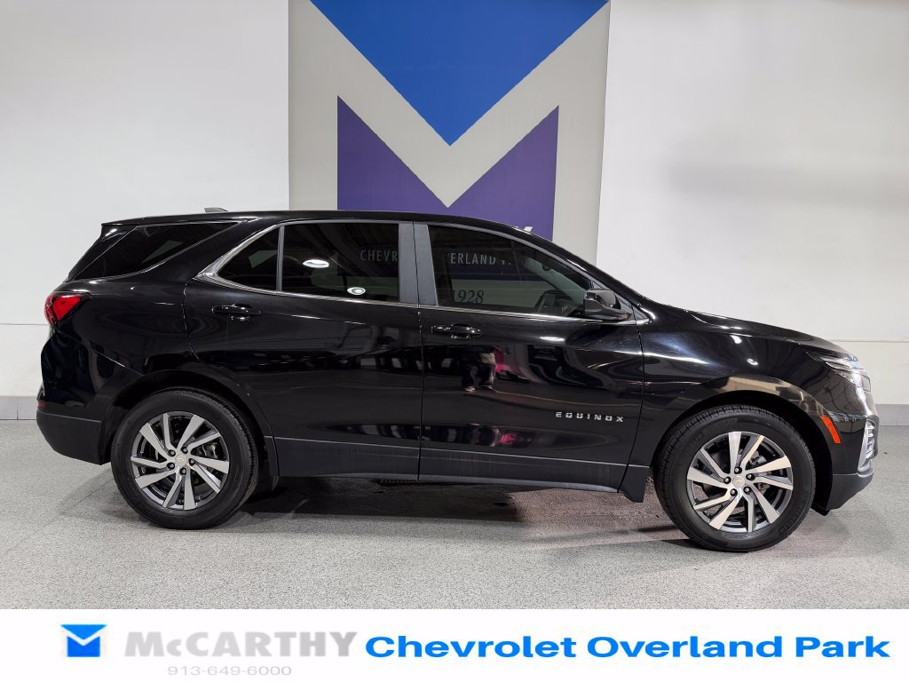 Used 2023 Chevrolet Equinox LT FWD image 4