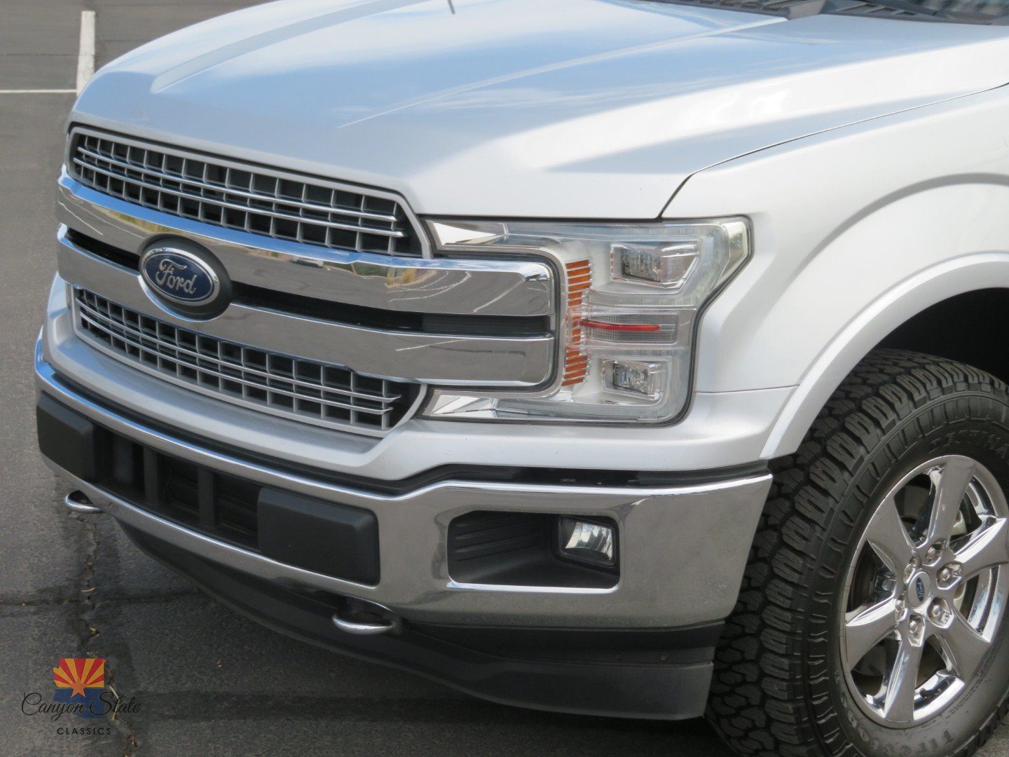 Used 2019 Ford F150 Lariat w/ Equipment Group 502A Luxury AWD/4WD image 14
