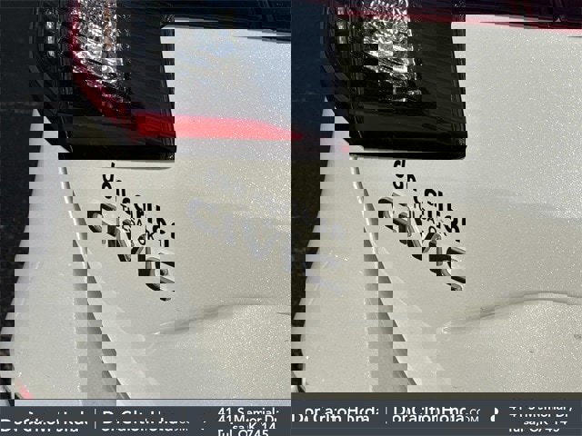 Used 2024 Honda Civic EX-L image 6