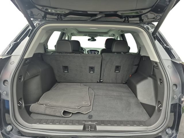 Certified 2023 GMC Terrain SLE w/ Driver Convenience Package AWD/4WD image 19