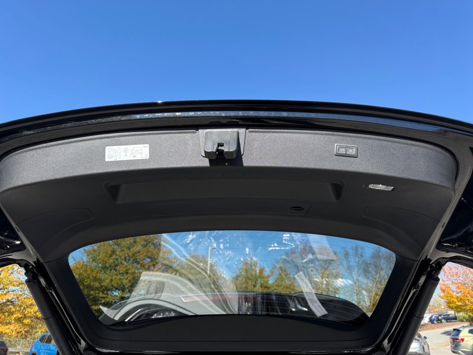 Used 2025 Audi Q5 2.0T Premium Plus w/ Premium Plus Package image 14