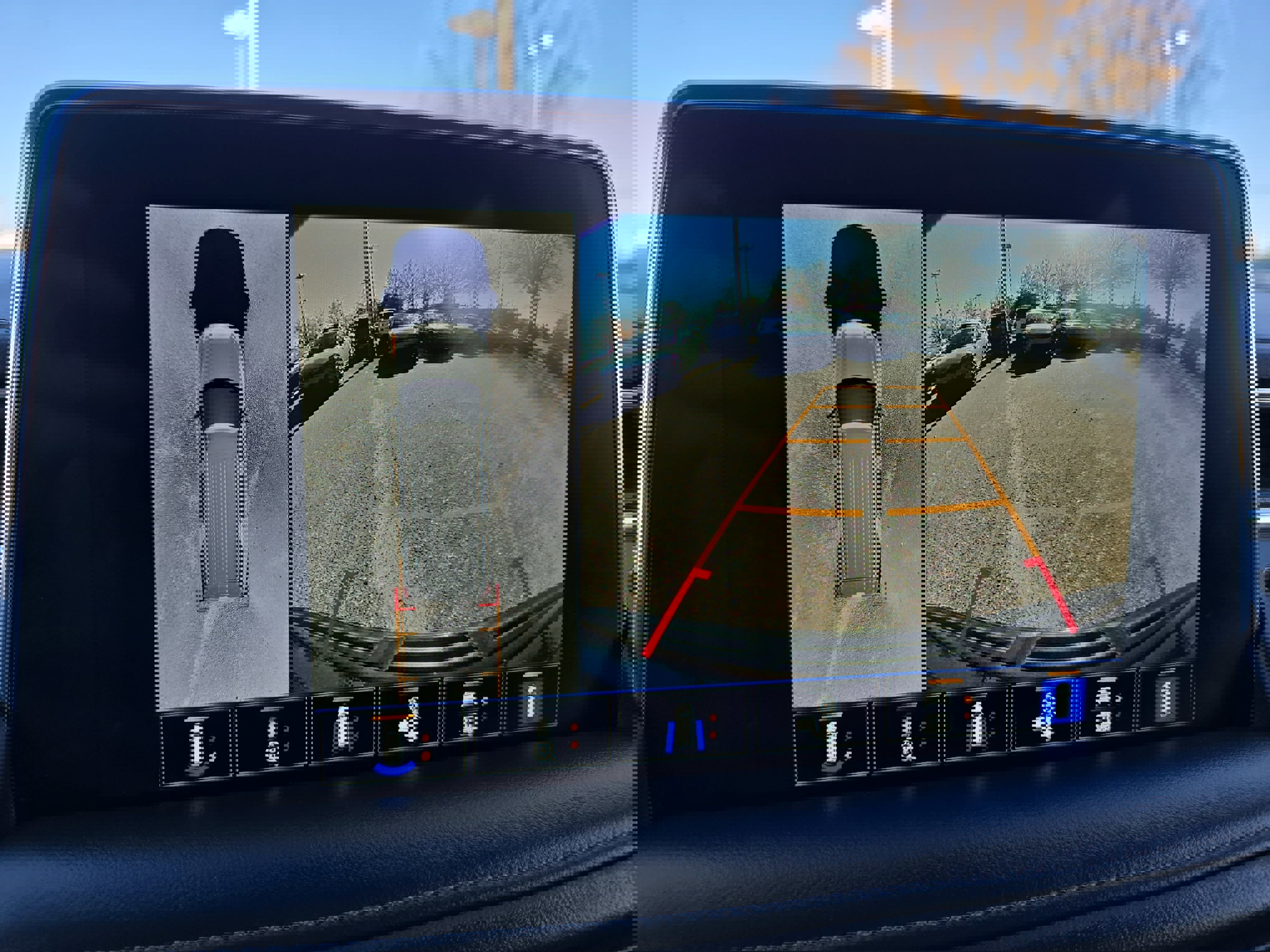 Used 2022 Chevrolet Tahoe Z71 w/ Luxury Package image 26