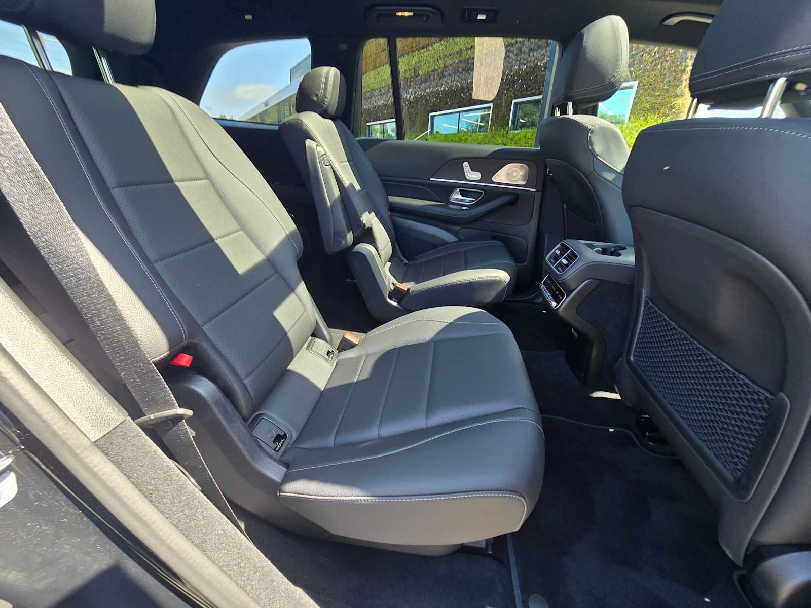 Used 2026 Mercedes-Benz GLS 450 4MATIC image 13