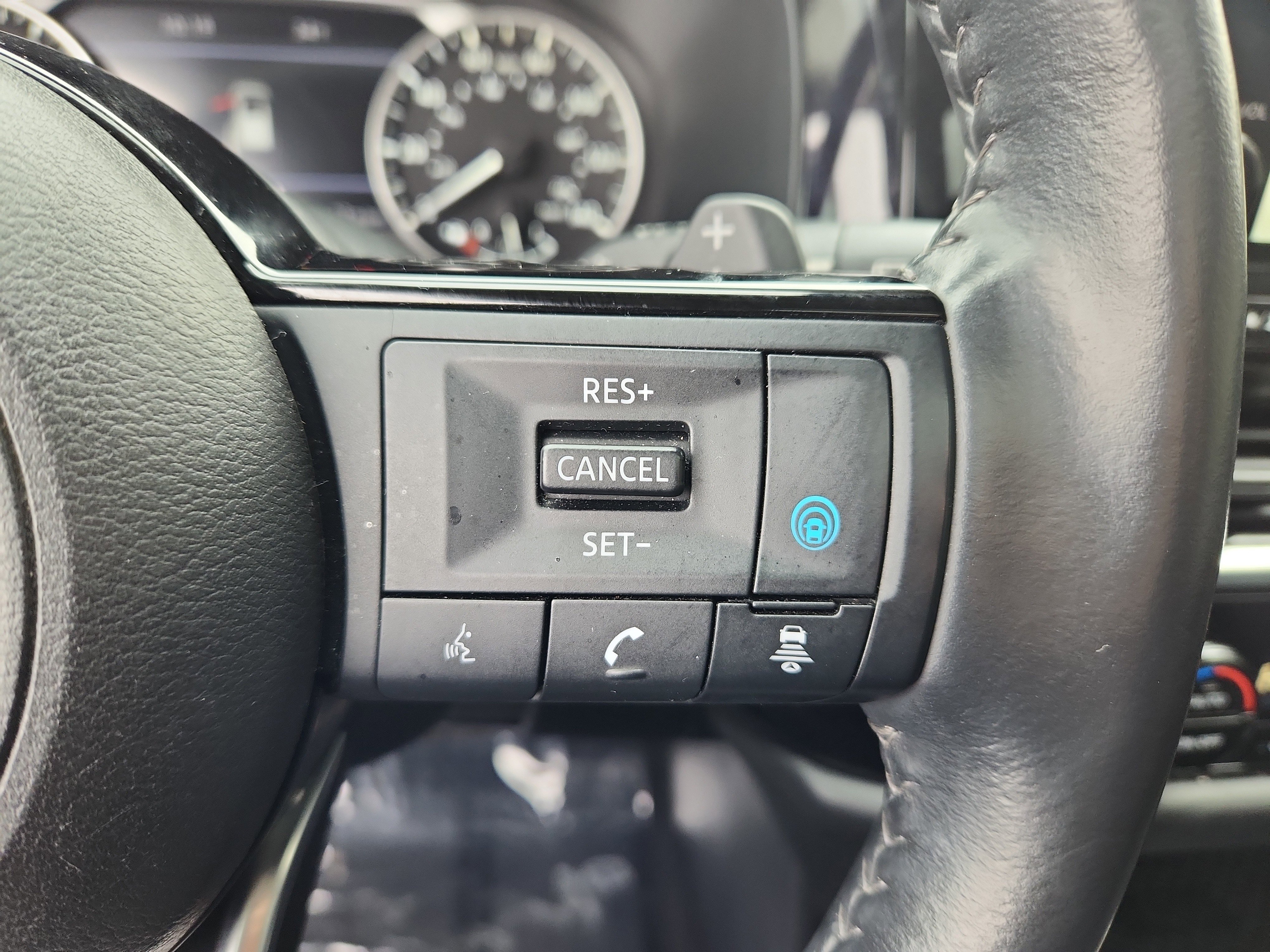 Used 2022 Nissan Pathfinder SL w/ SL Premium Package image 20