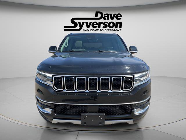 Used 2023 Jeep Wagoneer L Series II w/ Convenience Group I AWD/4WD image 2