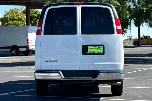 Used 2024 Chevrolet Express 3500 LT w/ LT Preferred Equipment Group RWD image 10