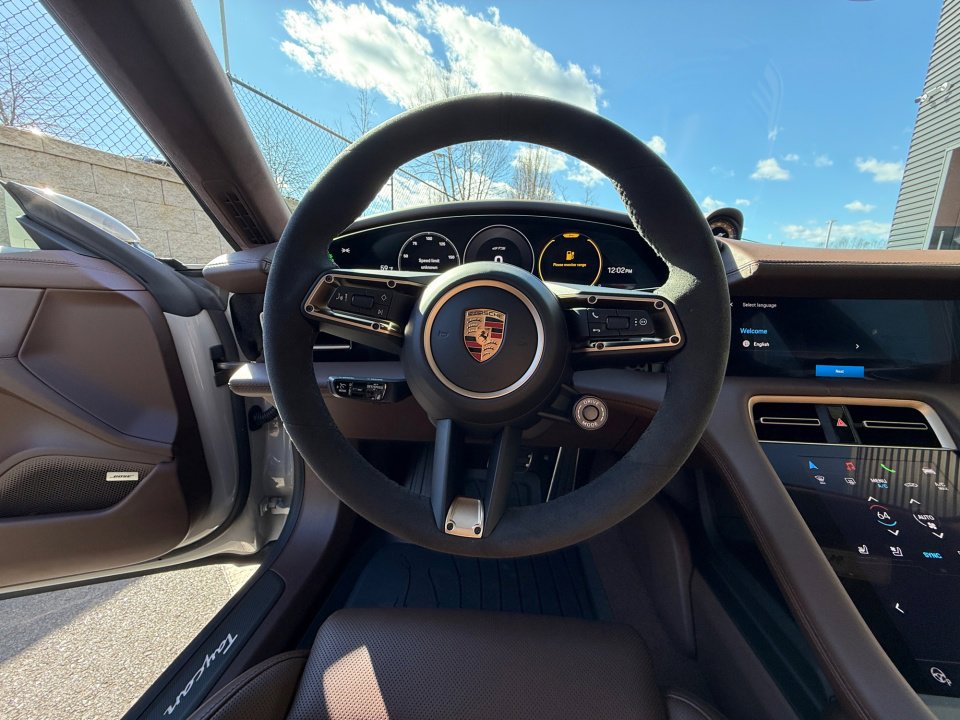 New 2026 Porsche Taycan GTS image 15