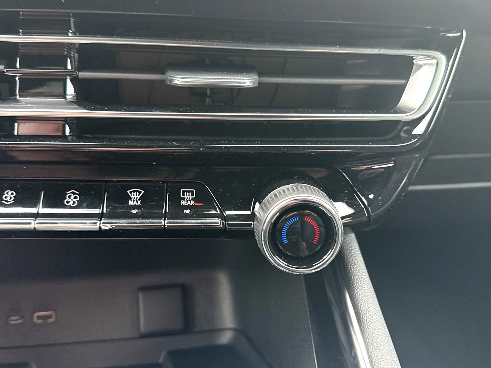 New 2026 Chevrolet Traverse Z71 AWD/4WD image 31