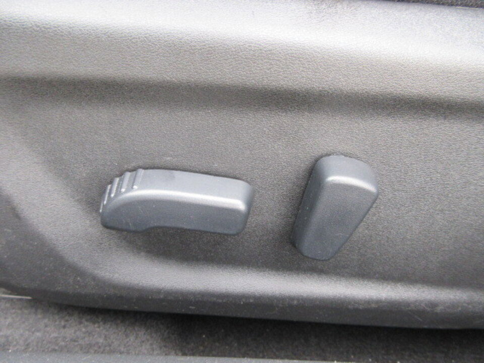 Used 2024 Nissan Altima 2.5 SV image 10