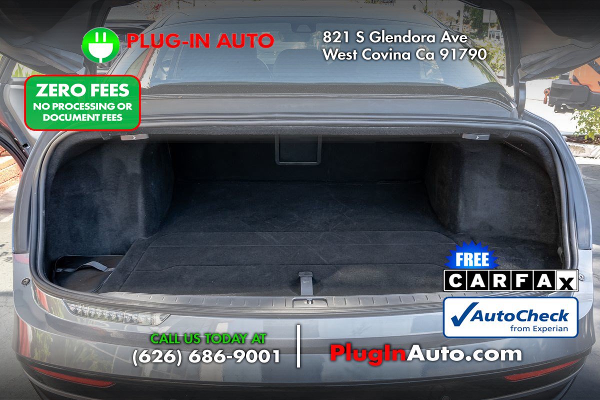 Used 2025 Lucid Air Pure RWD image 12