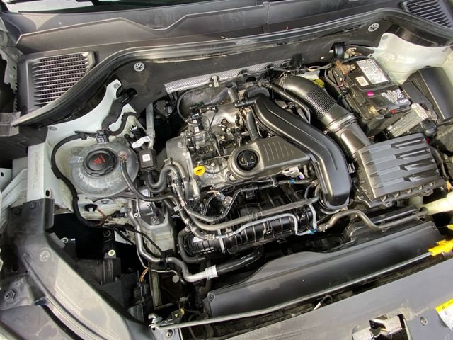 Used 2022 Volkswagen Taos S image 27