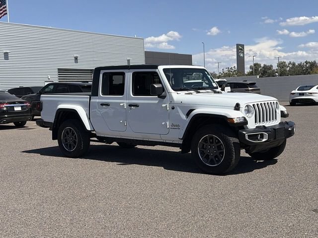 Used 2022 Jeep Gladiator Overland w/ Trailer Tow Package AWD/4WD image 4