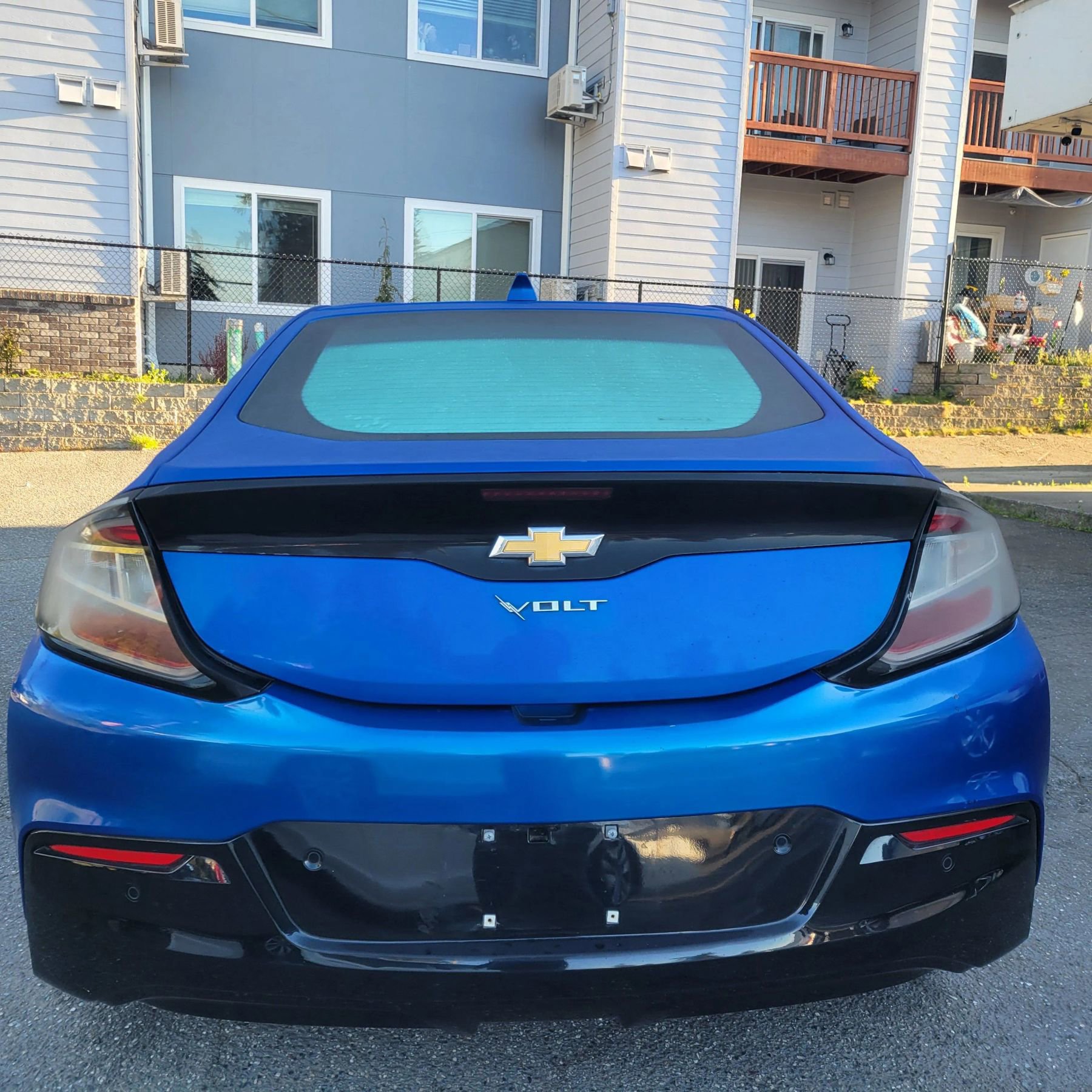 Used 2017 Chevrolet Volt Premier w/ Driver Confidence II Package image 7