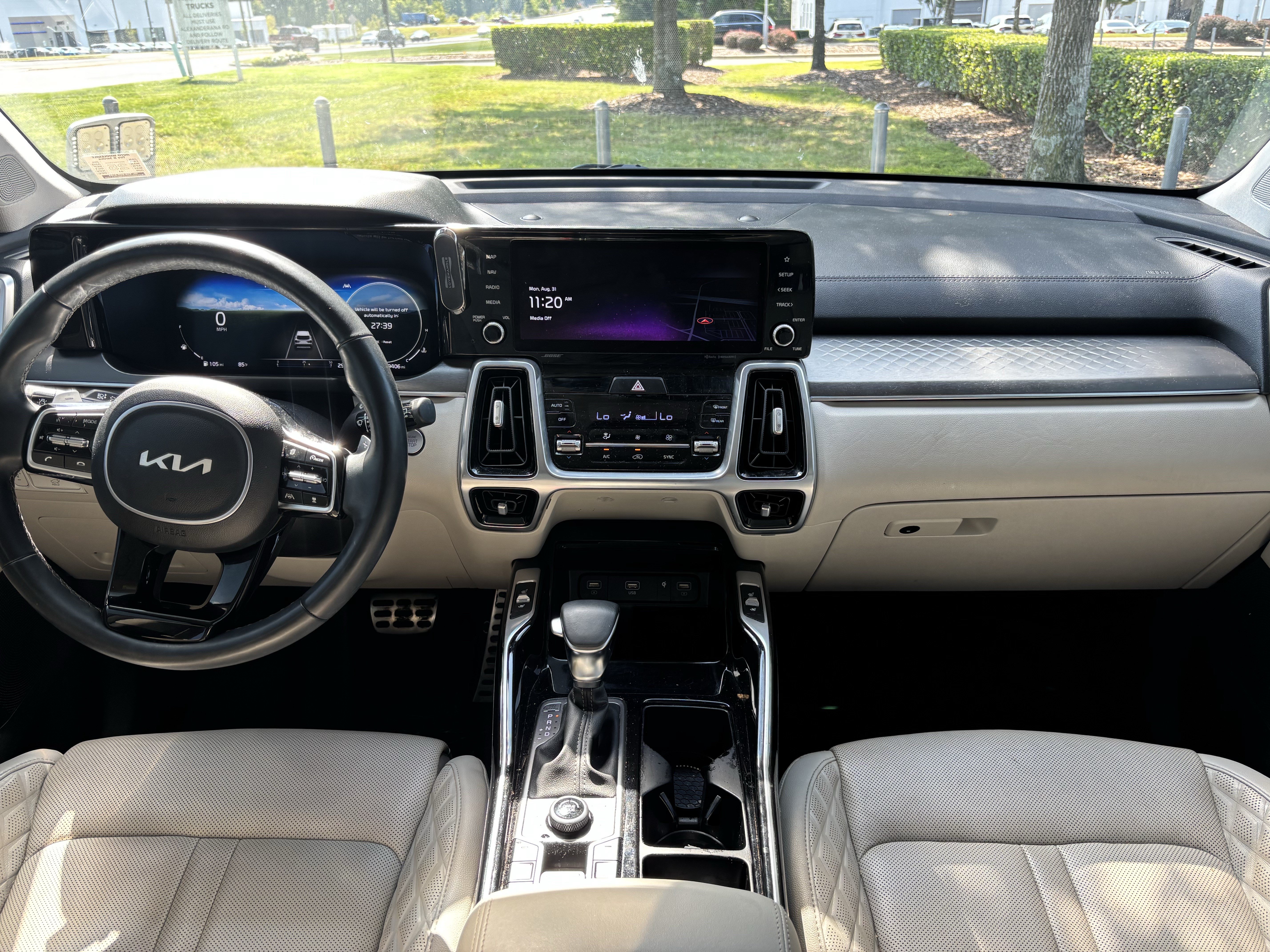 Used 2022 Kia Sorento SX FWD image 33